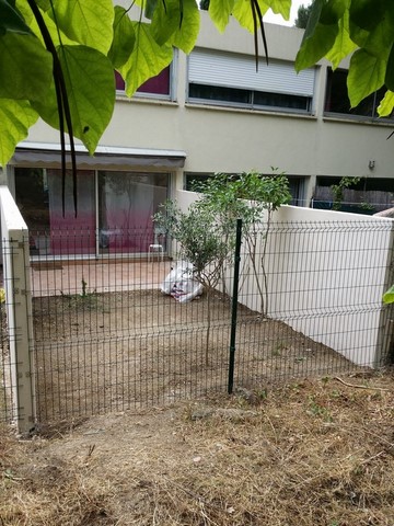 mur de cloture et grillage rigide